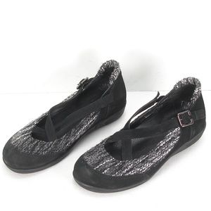 GRAVITY DEFYER SIENA LEATHER MARY JANE SHOES 8.5